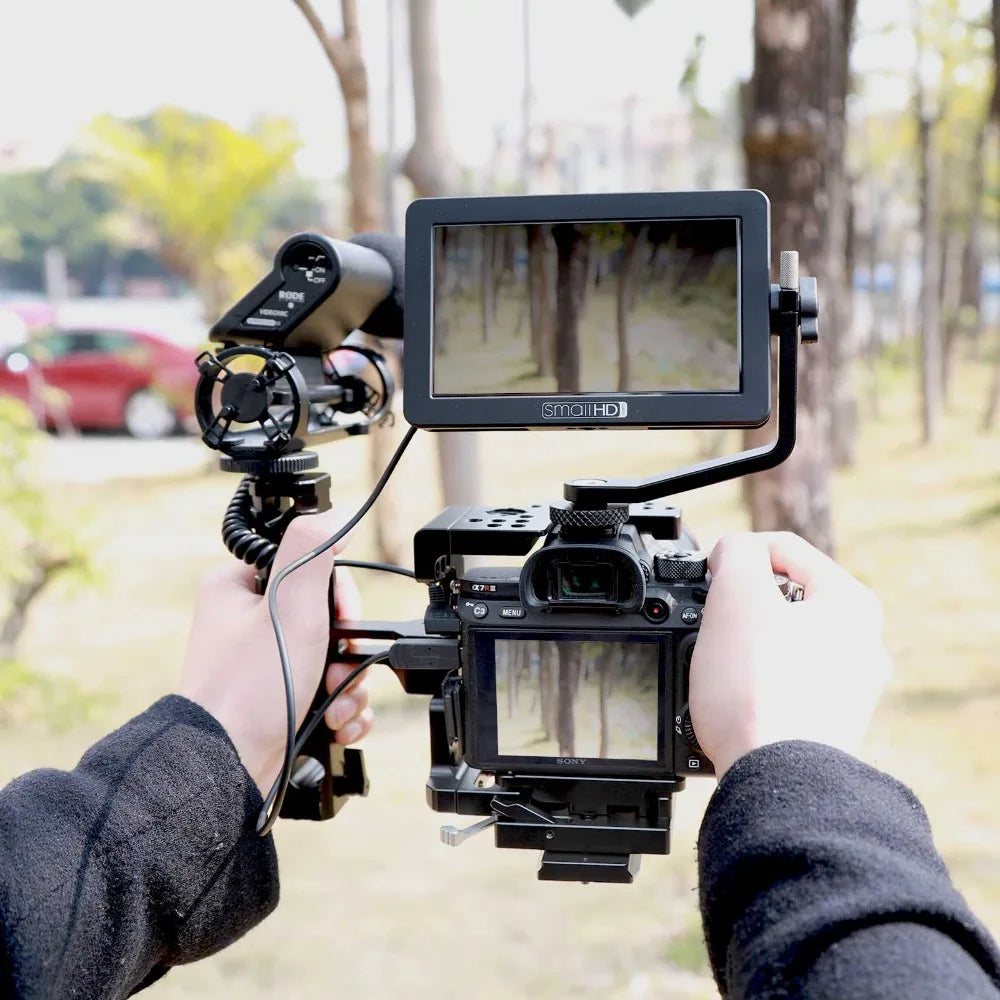 SmallRig Sony A7M3 A7M2 Cage Quick Release Half Cage W/ Manfrotto plate for Sony A7RIII / A7III / A7II /A7RII / A7S II