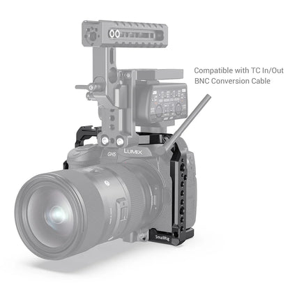 SmallRig Camera Cage For Panasonic GH5 / For Lumix GH5s With Cold Shoe Mount 1/4 3/8 Thread Holes and Nato Rail