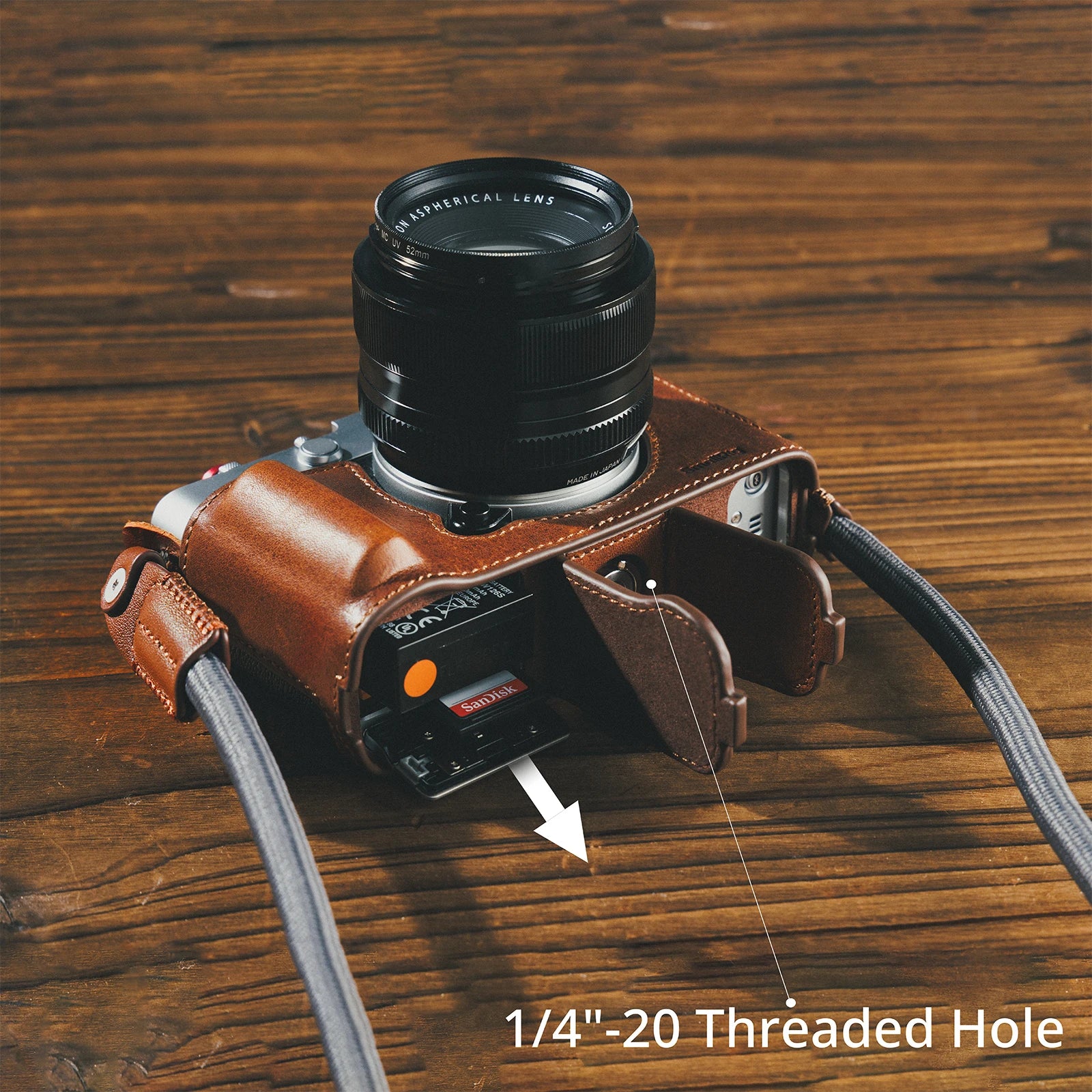 SmallRig Half Case Fujifilm X-E5 with Leather Strap