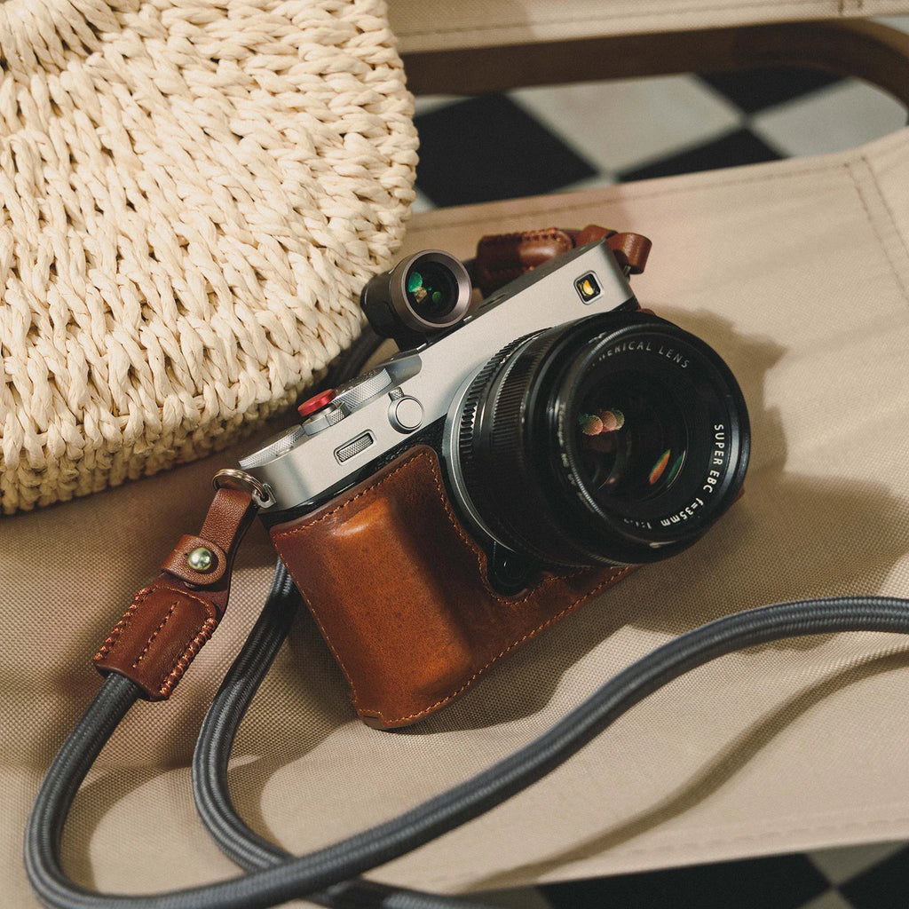 SmallRig Half Case Fujifilm X-E5 with Leather Strap